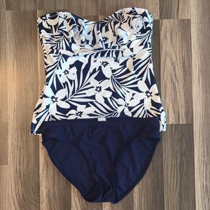 Island Escape 2 piece swim